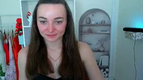 Valeria online show from May 11, 2026, 2:45 pm