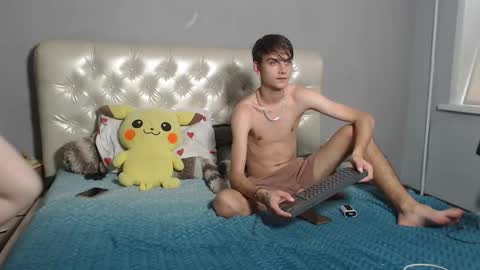 Snapshot of kiss_storm chatting on September 19, 2025, 11:11 am Angela and Dan online show from September 19, 2025, 11:11 am