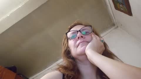 Snapshot of kissandvibe chatting on November 25, 2025, 10:10 pm kissandvibe online show from November 25, 2025, 10:10 pm