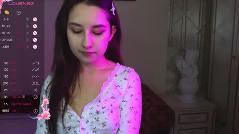 Hot Eva online show from October 10, 2025, 4:33 am