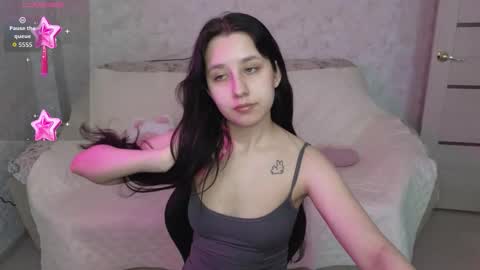 Hot Eva online show from March 21, 2026, 9:36 am