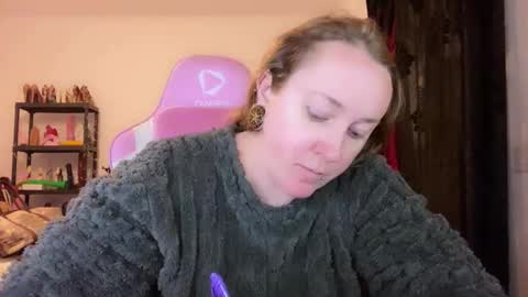 kissica online show from March 1, 2026, 6:43 pm