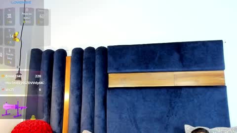 Kissing Company online show from February 15, 2025, 7:38 am