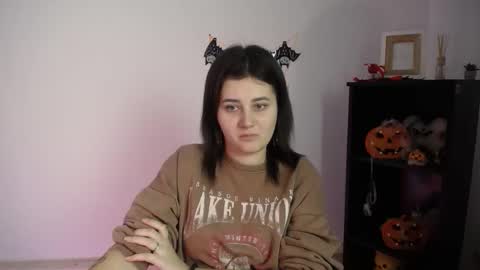 kissleoxx online show from November 10, 2025, 12:26 pm