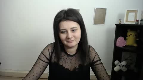 kissleoxx online show from March 18, 2026, 2:42 pm
