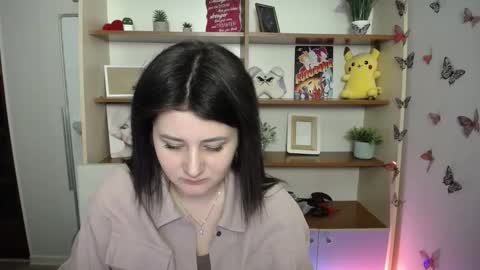 kissleoxx online show from May 3, 2026, 12:22 pm