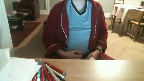 Snapshot of kisslog1 chatting on January 3, 2025, 4:44 am kisslog1 online show from January 3, 2025, 4:44 am