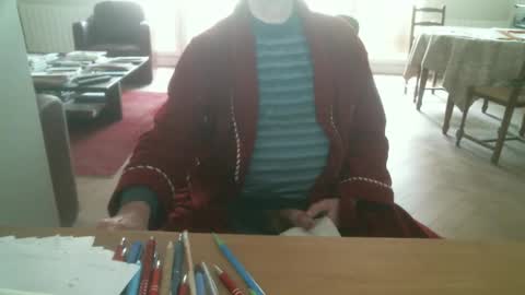 Snapshot of kisslog1 chatting on November 9, 2025, 9:51 am kisslog1 online show from November 9, 2025, 9:51 am