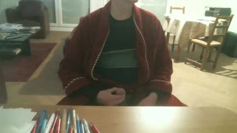 Snapshot of kisslog1 chatting on November 23, 2025, 4:18 pm kisslog1 online show from November 23, 2025, 4:18 pm