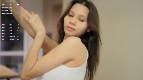 Snapshot of kissmesloww chatting on March 26, 2026, 4:34 pm Snezhana online show from March 26, 2026, 4:34 pm