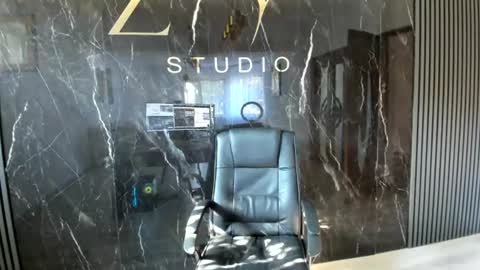 KissMyMissy  online show from July 21, 2026, 2:41 pm