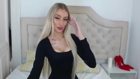 Snapshot of kissnatalie chatting on October 7, 2025, 7:16 am Natalie online show from October 7, 2025, 7:16 am