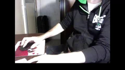 Snapshot of kissofbanned1983 chatting on November 14, 2025, 5:11 pm kissofbanned1983 online show from November 14, 2025, 5:11 pm