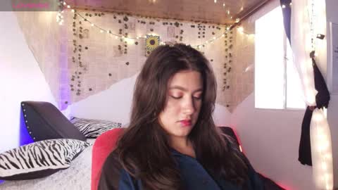 Snapshot of kisstarxxx chatting on November 4, 2025, 10:20 pm Helena and Brad online show from November 4, 2025, 10:20 pm