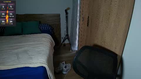 kite__ online show from July 27, 2026, 9:11 pm