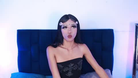 Snapshot of kitii_we3d chatting on January 8, 2025, 5:05 am Kitty online show from January 8, 2025, 5:05 am