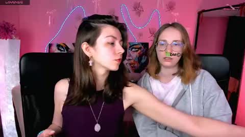 Snapshot of kitniss_dreamy chatting on May 10, 2026, 7:08 pm kitniss online show from May 10, 2026, 7:08 pm