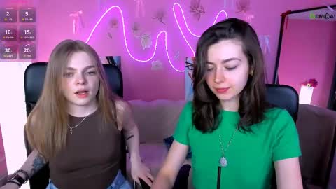Snapshot of kitniss_dreamy chatting on May 14, 2026, 7:20 pm kitniss online show from May 14, 2026, 7:20 pm