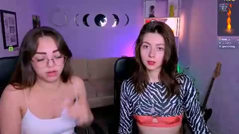 Snapshot of kitniss_dreamy chatting on June 14, 2026, 2:24 am kitniss online show from June 14, 2026, 2:24 am