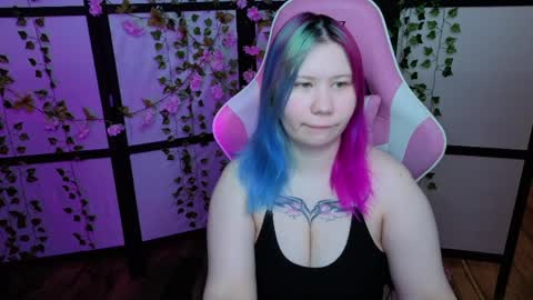 kitsune_little online show from May 17, 2026, 10:06 pm