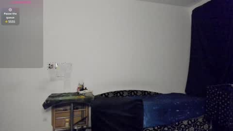 Kitsune online show from December 25, 2024, 6:41 pm