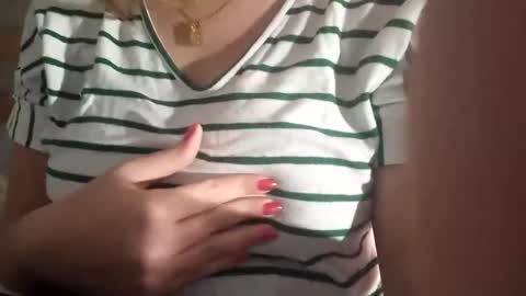 kitsuneniki online show from March 1, 2026, 6:32 pm