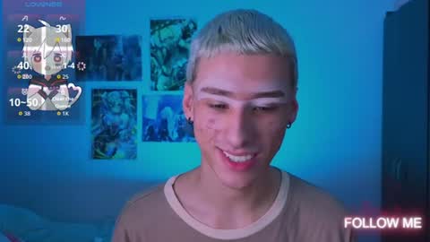 Snapshot of kitsuneplay_ chatting on July 27, 2026, 5:20 pm Salvatore online show from July 27, 2026, 5:20 pm
