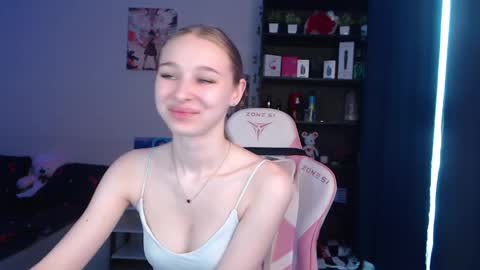 Snapshot of kitsuneyx chatting on May 27, 2026, 1:57 am kitsuneyX online show from May 27, 2026, 1:57 am