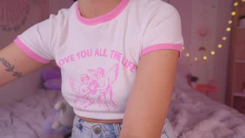      online show from February 26, 2025, 12:27 am