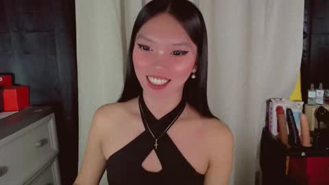 KITTY online show from April 25, 2026, 9:34 pm
