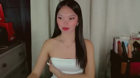 Snapshot of kitteylovesyou chatting on May 23, 2026, 9:41 pm KITTY online show from May 23, 2026, 9:41 pm