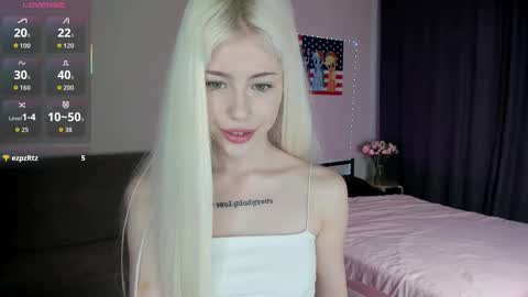 erika 3 online show from February 18, 2026, 8:43 am