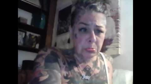 Snapshot of kitty_bang_bang chatting on April 30, 2026, 4:30 am kitty_bang_bang online show from April 30, 2026, 4:30 am