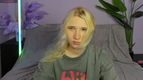 Snapshot of kitty_blondy chatting on April 6, 2026, 4:46 am kitty blondy online show from April 6, 2026, 4:46 am