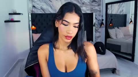 Snapshot of kitty_collins_ chatting on July 29, 2026, 12:58 pm Kitty online show from July 29, 2026, 12:58 pm