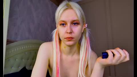 Evelyn online show from June 17, 2026, 7:44 am