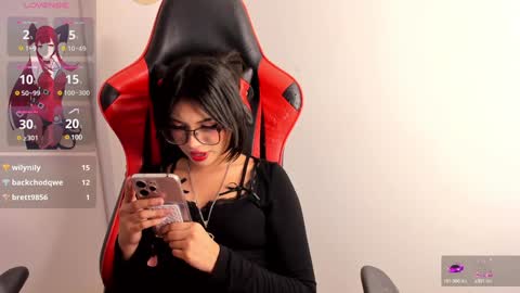 Camila online show from February 1, 2025, 6:43 am