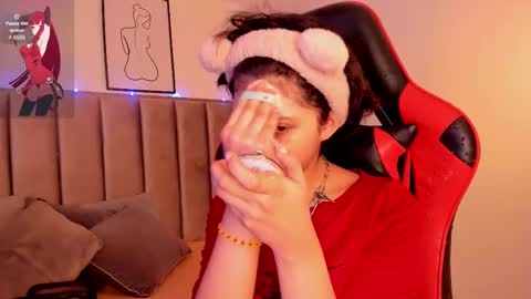 Camila online show from February 19, 2025, 2:44 am