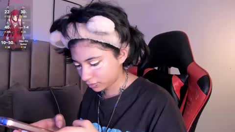 Camila online show from March 5, 2025, 2:46 am