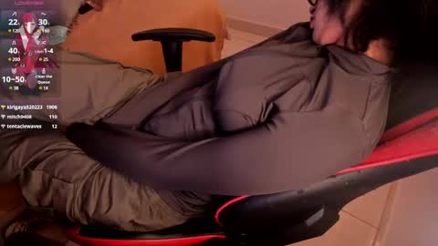 Camila online show from March 10, 2025, 8:48 am