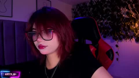 Camila online show from November 8, 2025, 2:23 am