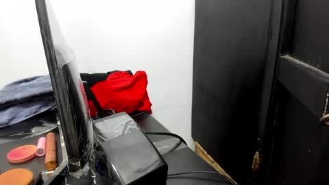Snapshot of kitty_hot_sex_ chatting on May 30, 2026, 10:51 pm kitty_hot_sex_ online show from May 30, 2026, 10:51 pm