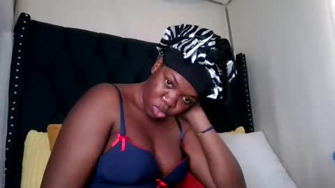 Snapshot of kitty_kerry chatting on July 9, 2026, 7:01 am kitty_kerry online show from July 9, 2026, 7:01 am