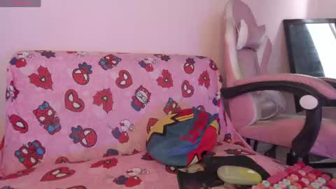 kitty_kryss online show from June 30, 2026, 7:48 pm