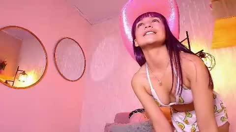 Snapshot of kitty_madness chatting on July 13, 2026, 3:37 pm KITTY online show from July 13, 2026, 3:37 pm