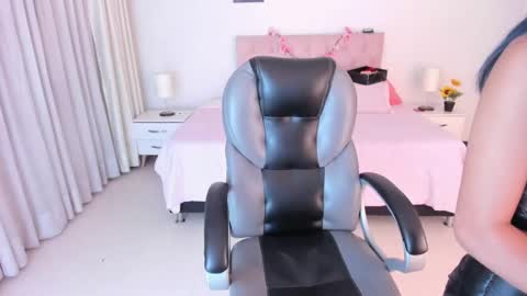 Kitty online show from March 1, 2025, 3:32 am