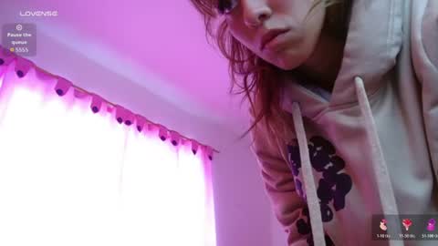 Aleja online show from June 16, 2026, 7:38 pm