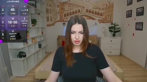 Kate online show from April 30, 2026, 11:27 am