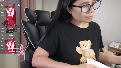 Snapshot of kittybabe0528 chatting on October 21, 2025, 5:19 am kittybabe0528 online show from October 21, 2025, 5:19 am