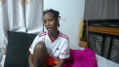 Fay online show from April 30, 2026, 8:15 pm